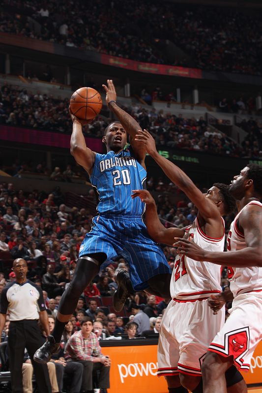 他的表现尤 他的表现尤