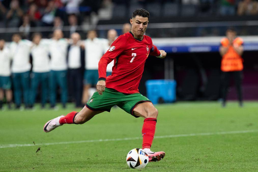 性讨论推向 性讨论推向